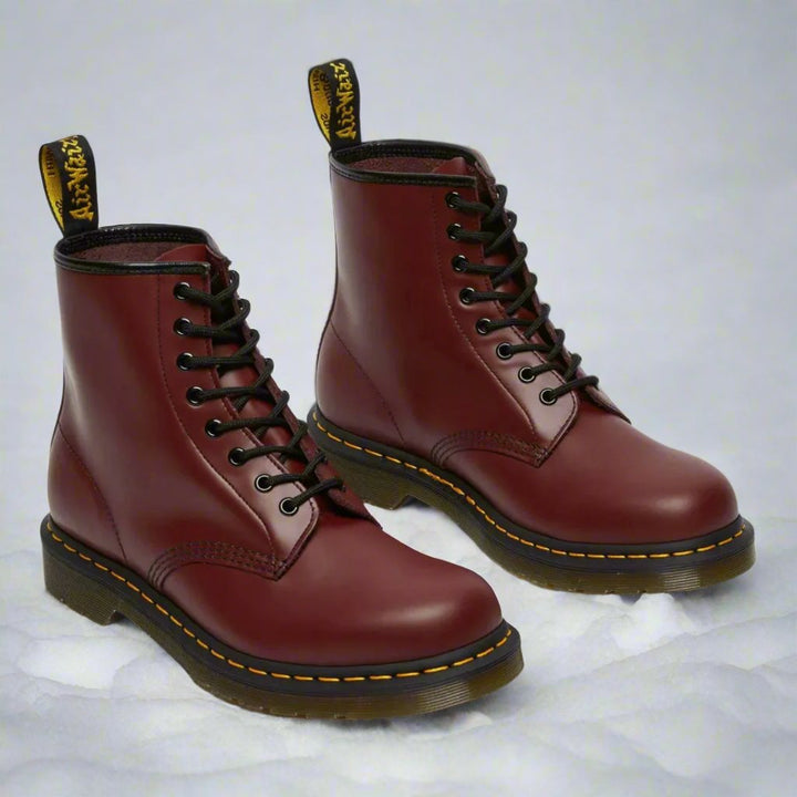 Elliot™ - Classic Leather Boots