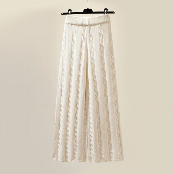 Myra™ - Cozy Elegance 3-Piece Set